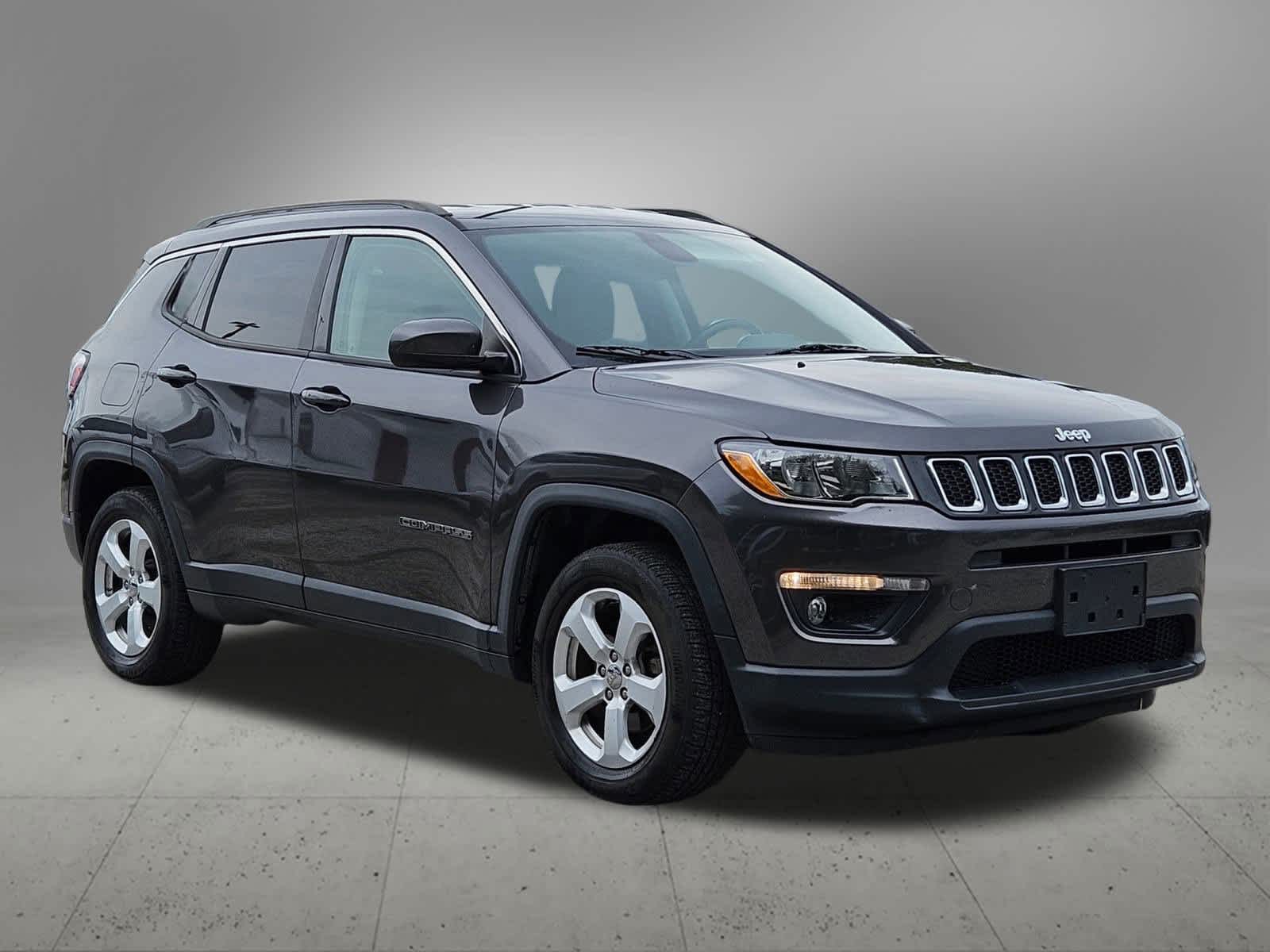 2018 Jeep Compass Latitude 8