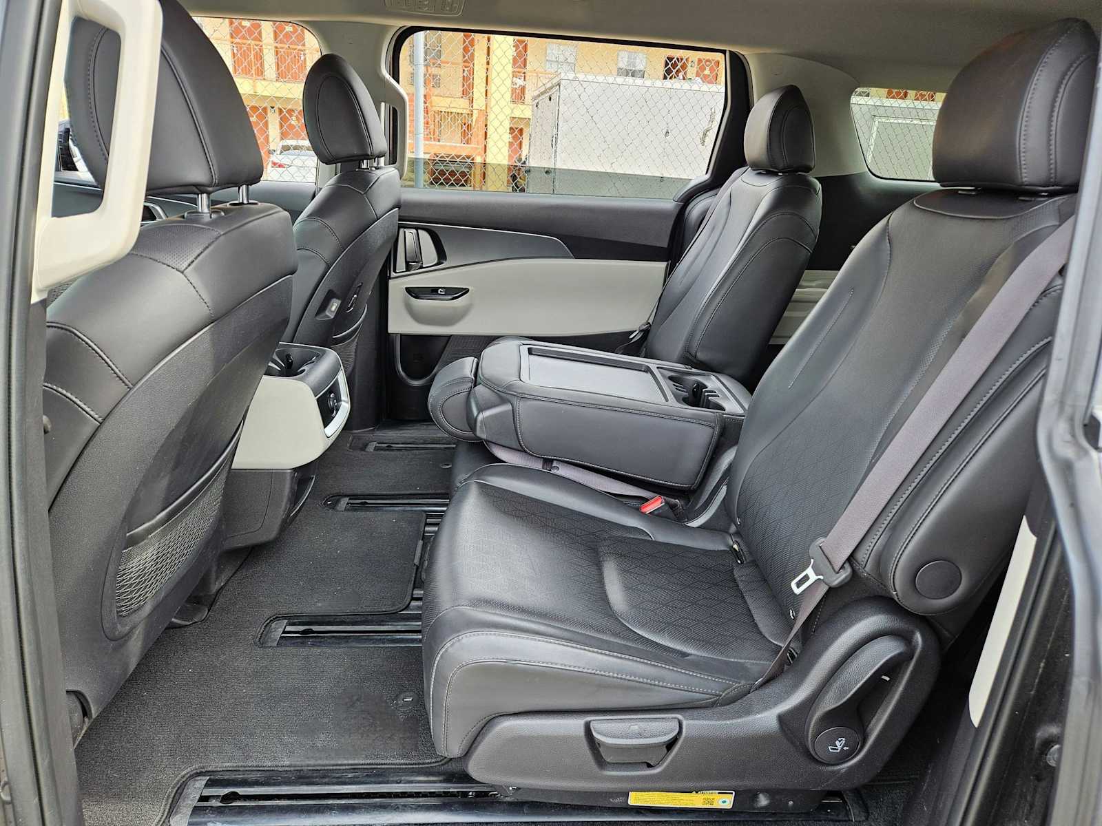 Thumbnail: 2024 Kia Carnival - 20