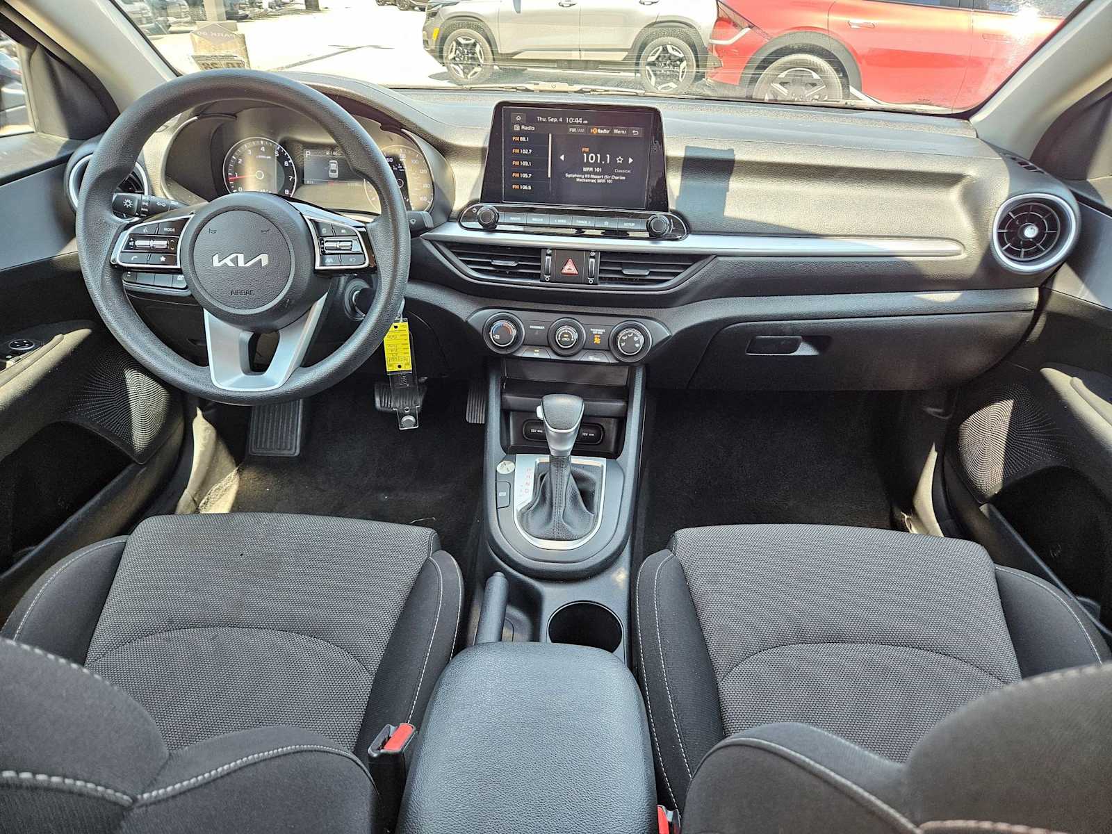 Thumbnail: 2023 Kia Forte - 11
