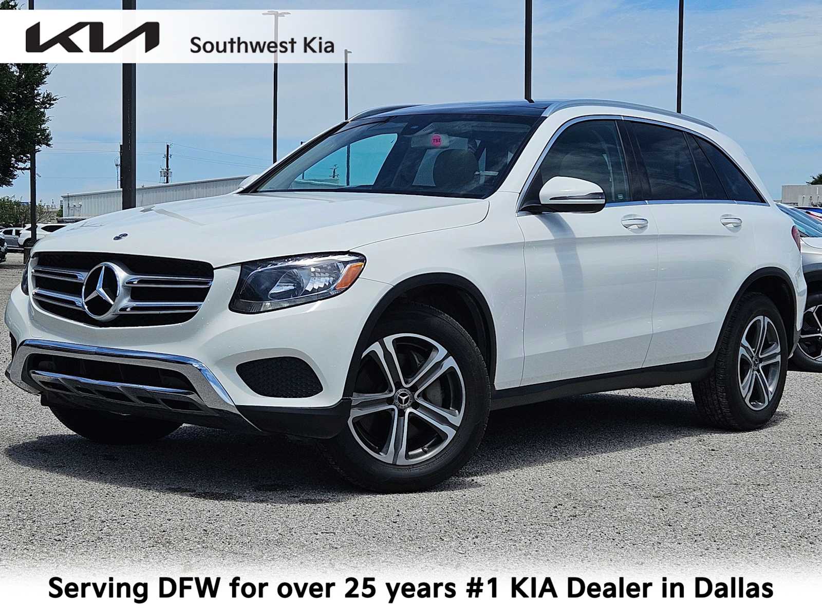 2019 Mercedes-Benz GLC 300 -
                  Dallas, TX