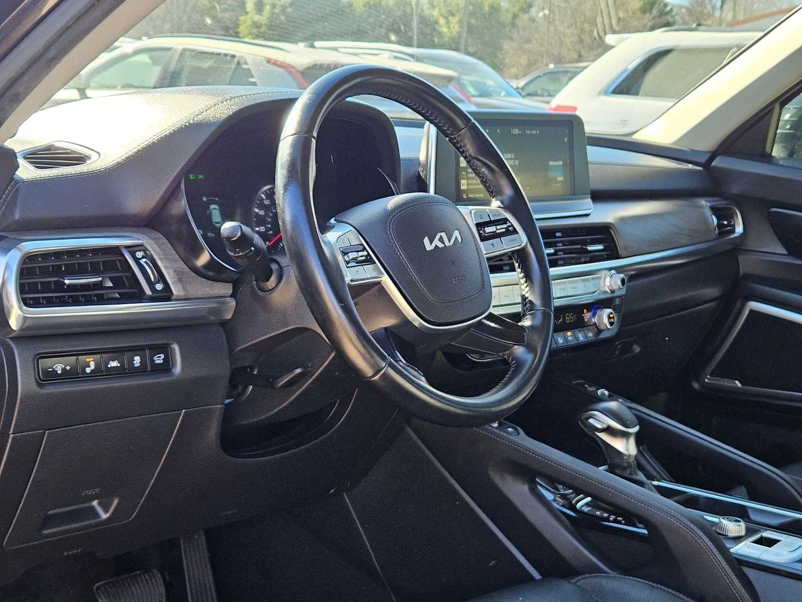 Thumbnail: 2022 Kia Telluride - 2