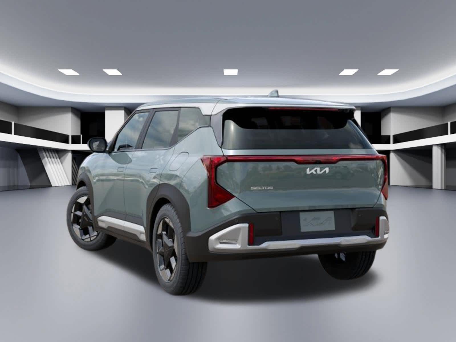 Thumbnail: 2027 Kia Seltos - 4