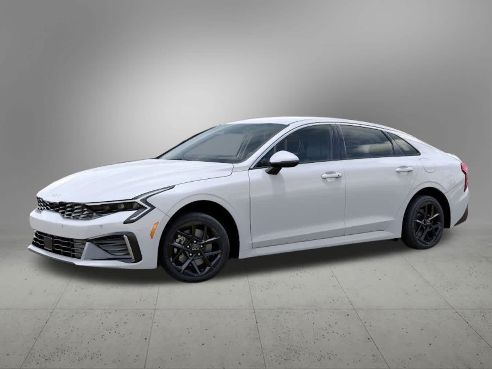 Thumbnail: 2025 Kia K5 - 3