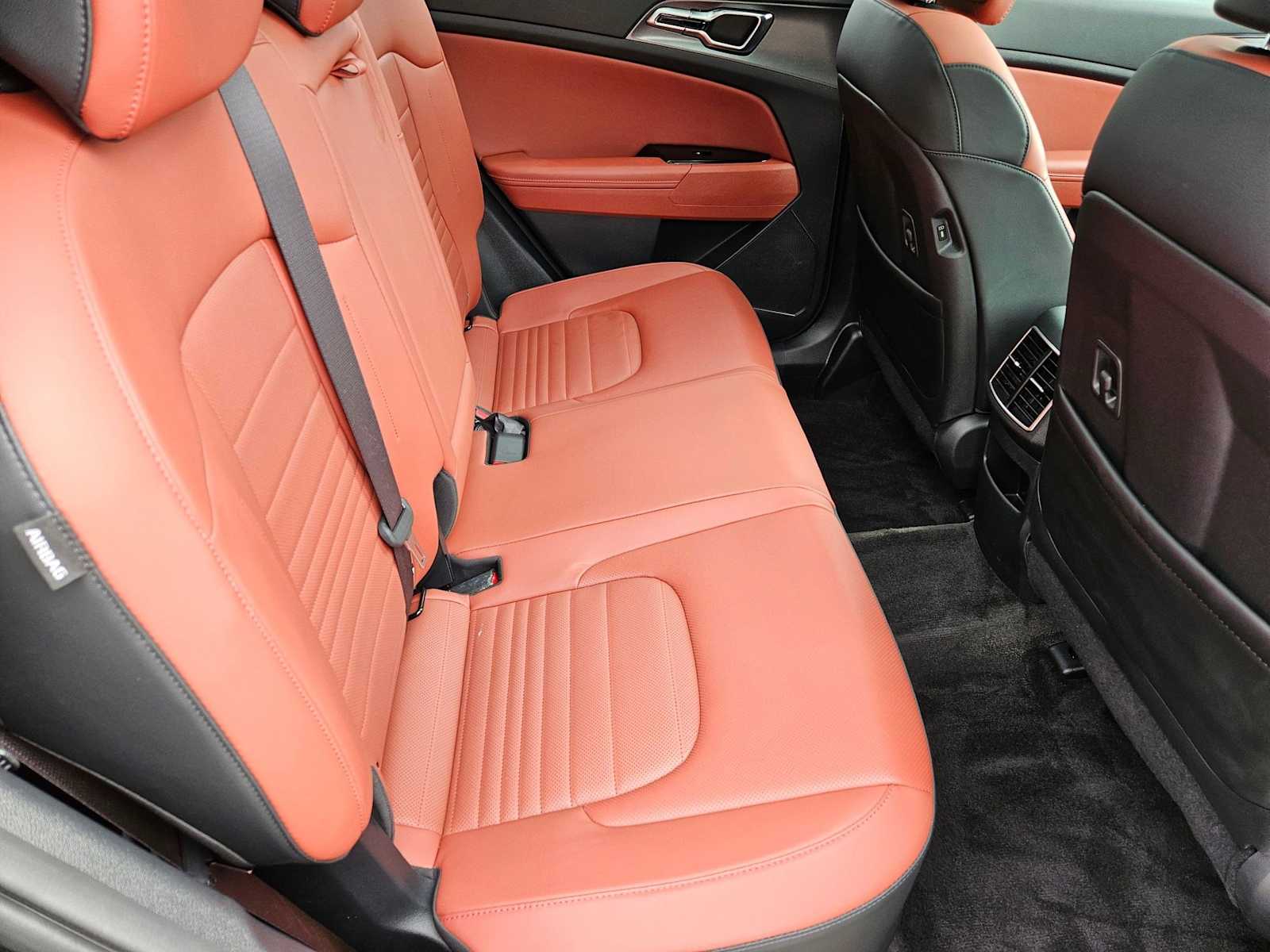 Thumbnail: 2025 Kia Sportage - 16