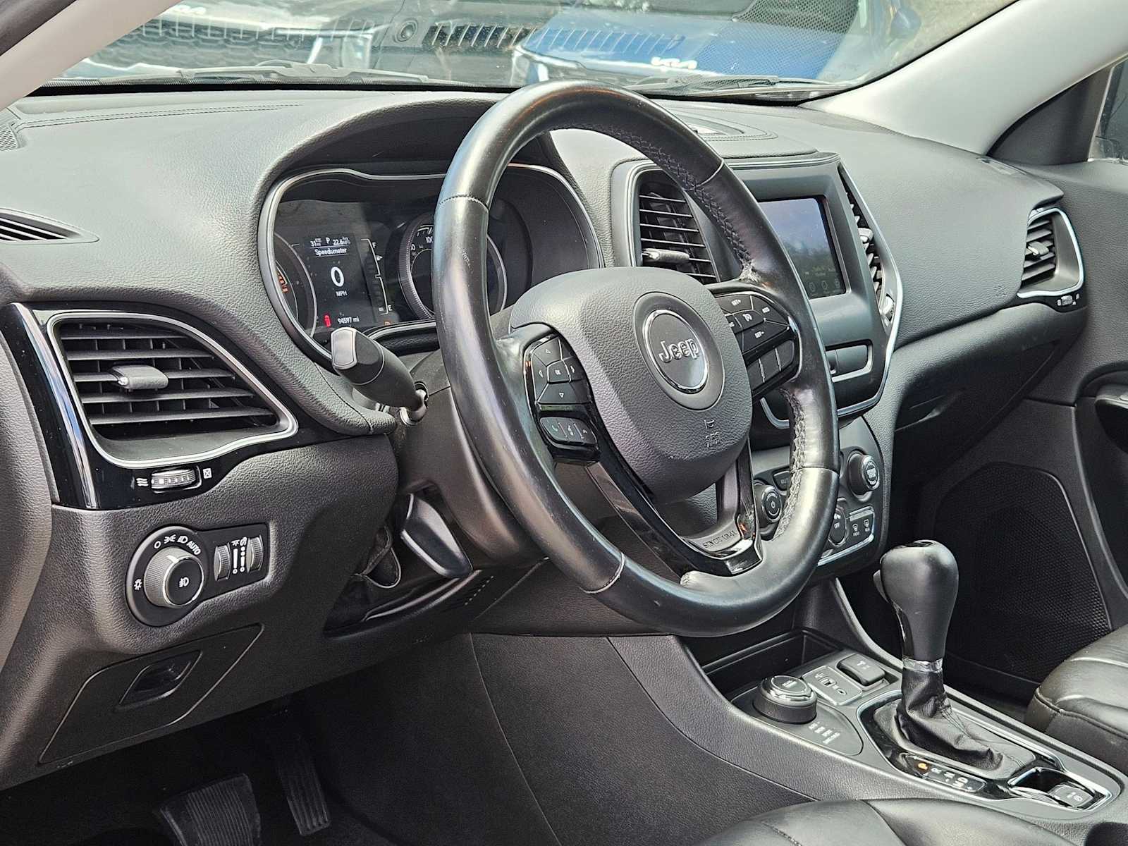 Thumbnail: 2019 Jeep Cherokee - 2