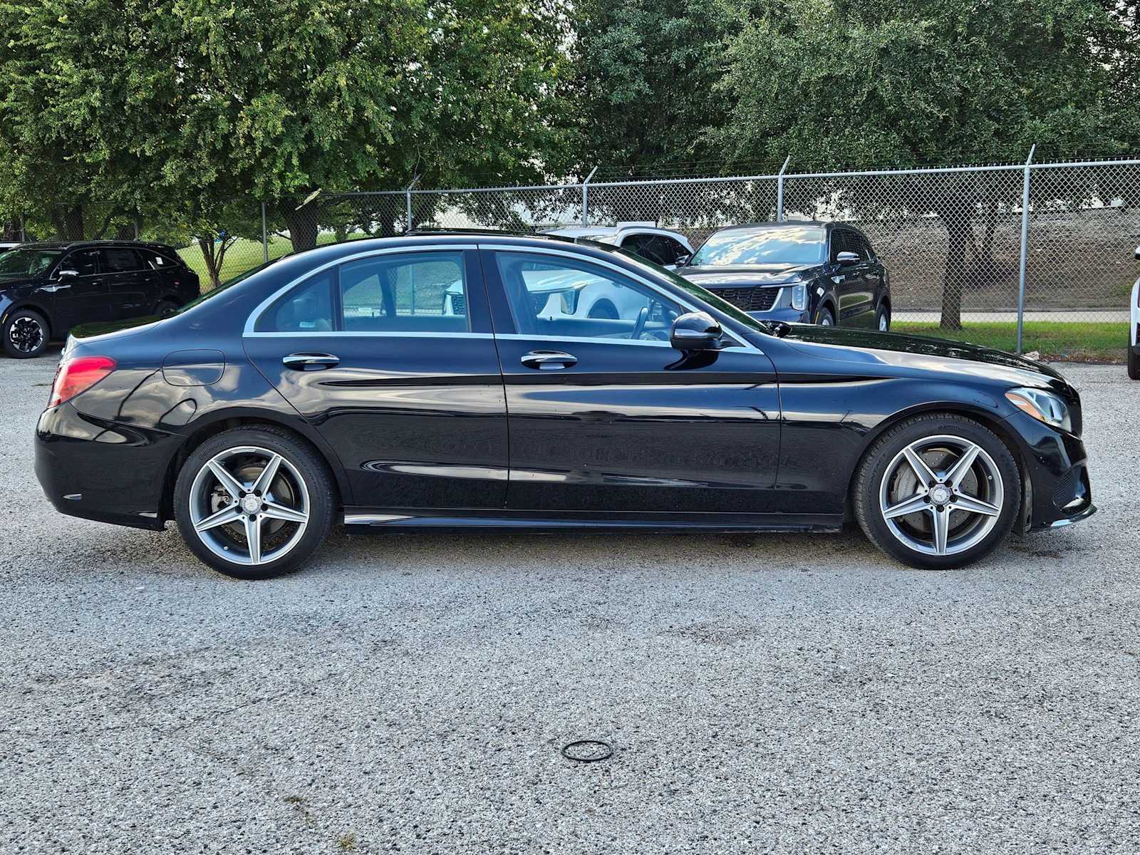 Thumbnail: 2016 Mercedes-Benz C-Class - 7