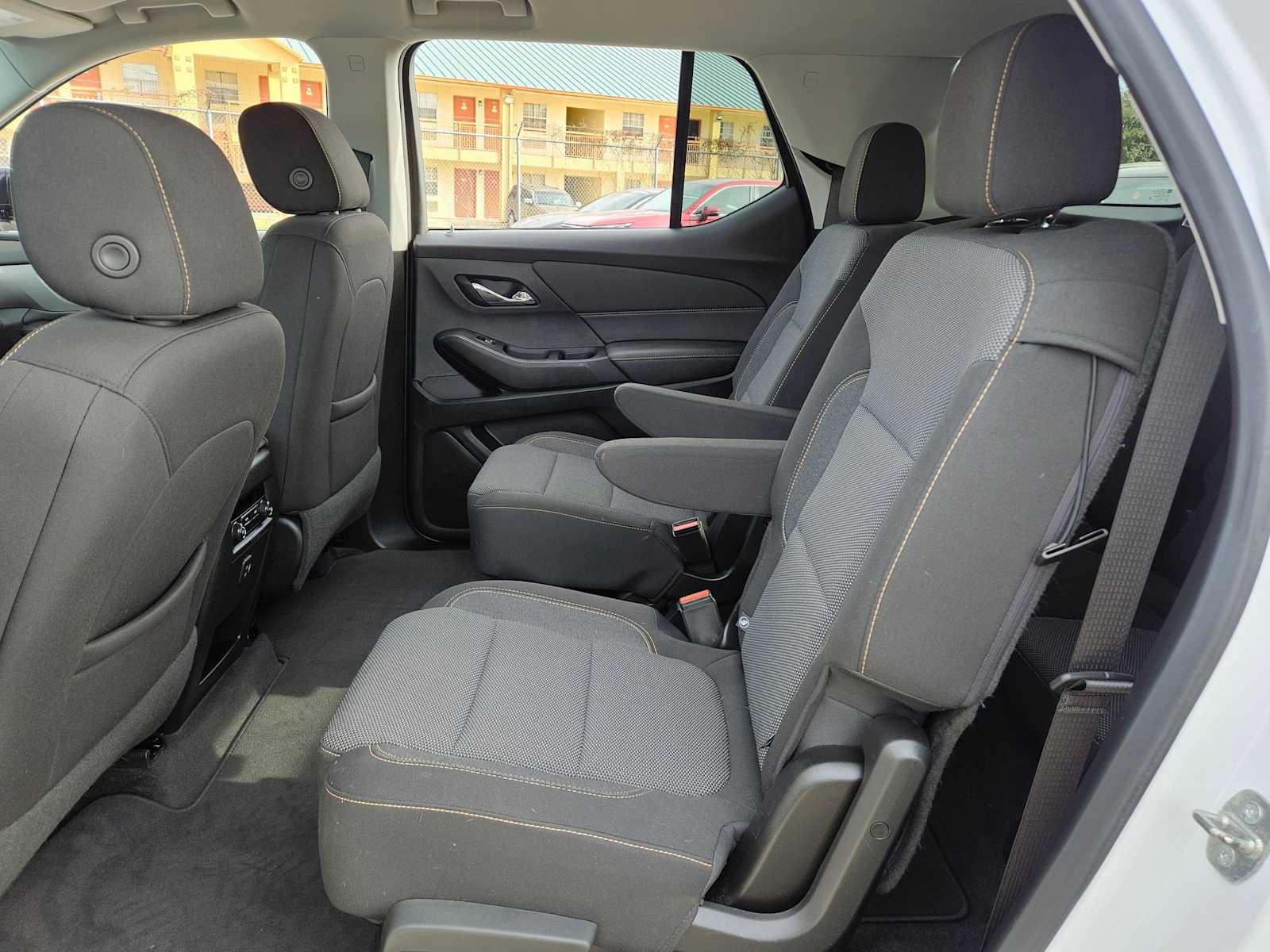 Thumbnail: 2020 Chevrolet Traverse - 20