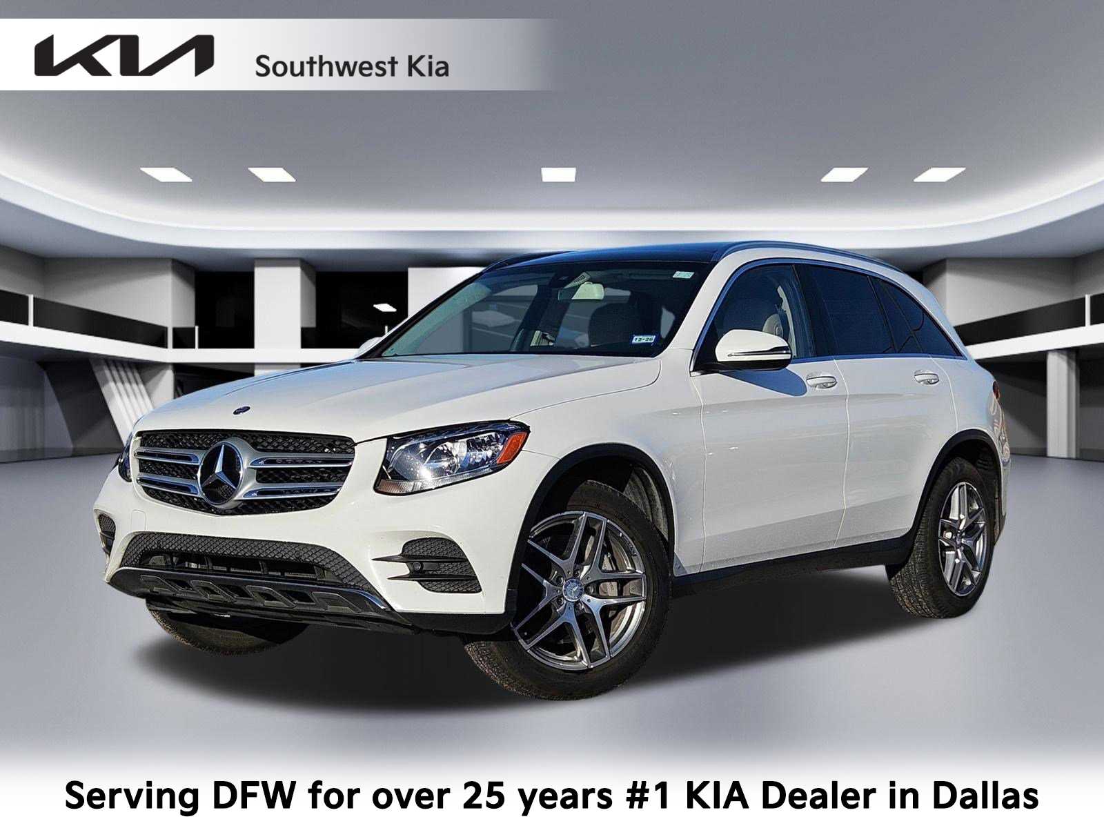 2016 Mercedes-Benz GLC 300 -
                  Dallas, TX