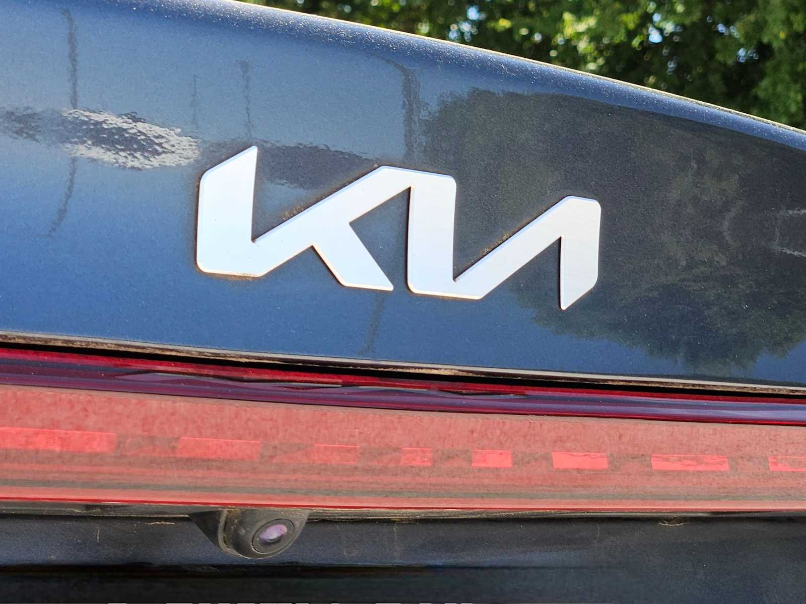 Thumbnail: 2023 Kia Forte - 11