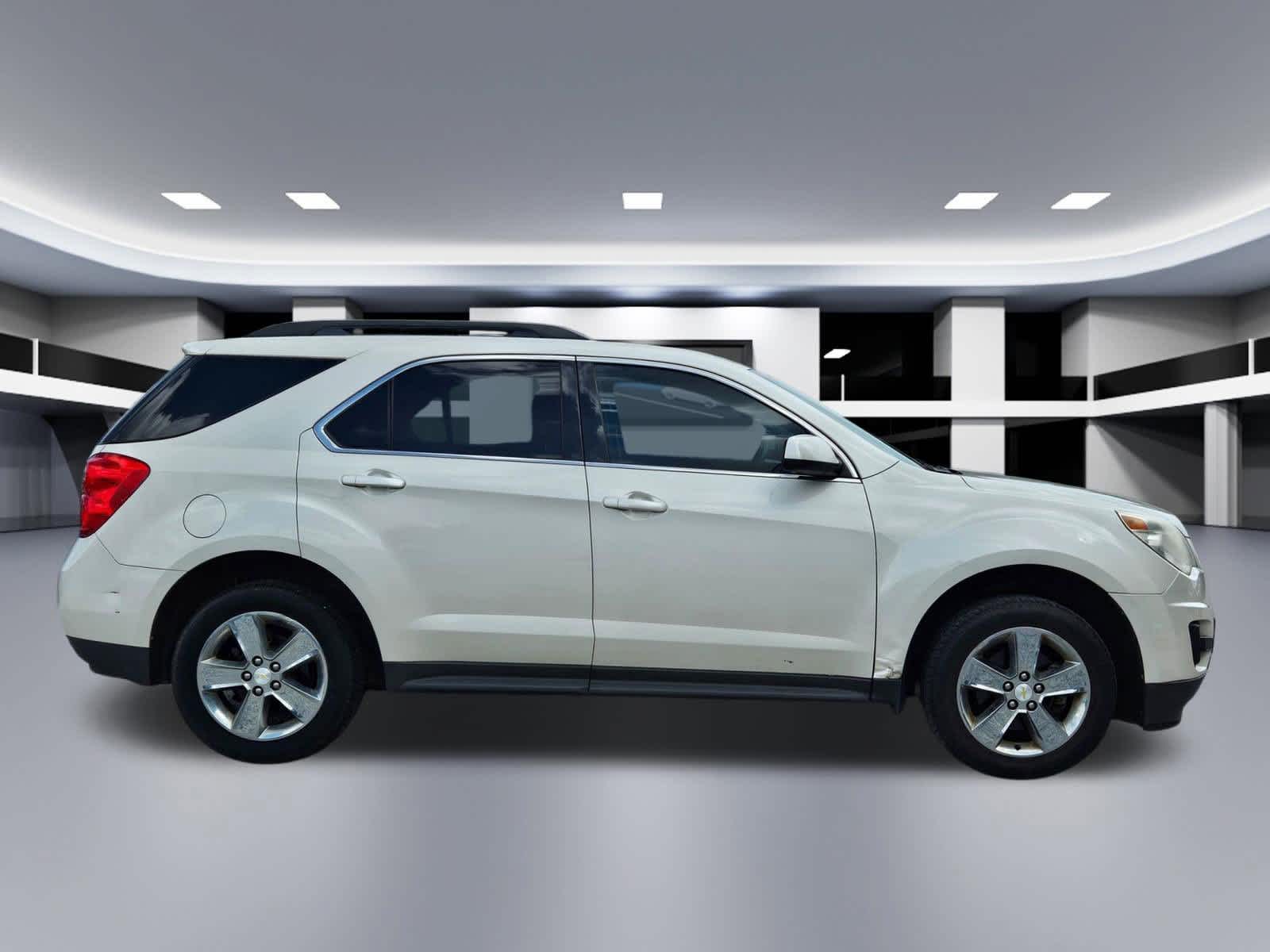 Thumbnail: 2013 Chevrolet Equinox - 6