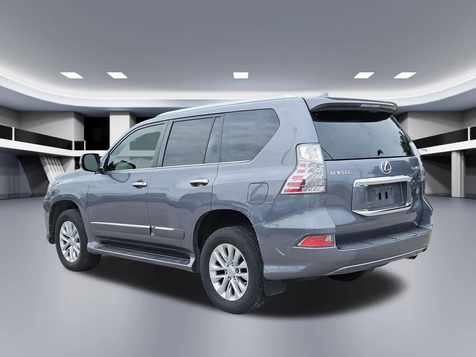 Thumbnail: 2019 Lexus GX - 4