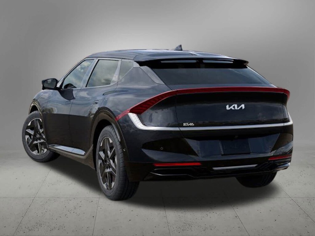 New 2025 Kia EV6 Wind SUV