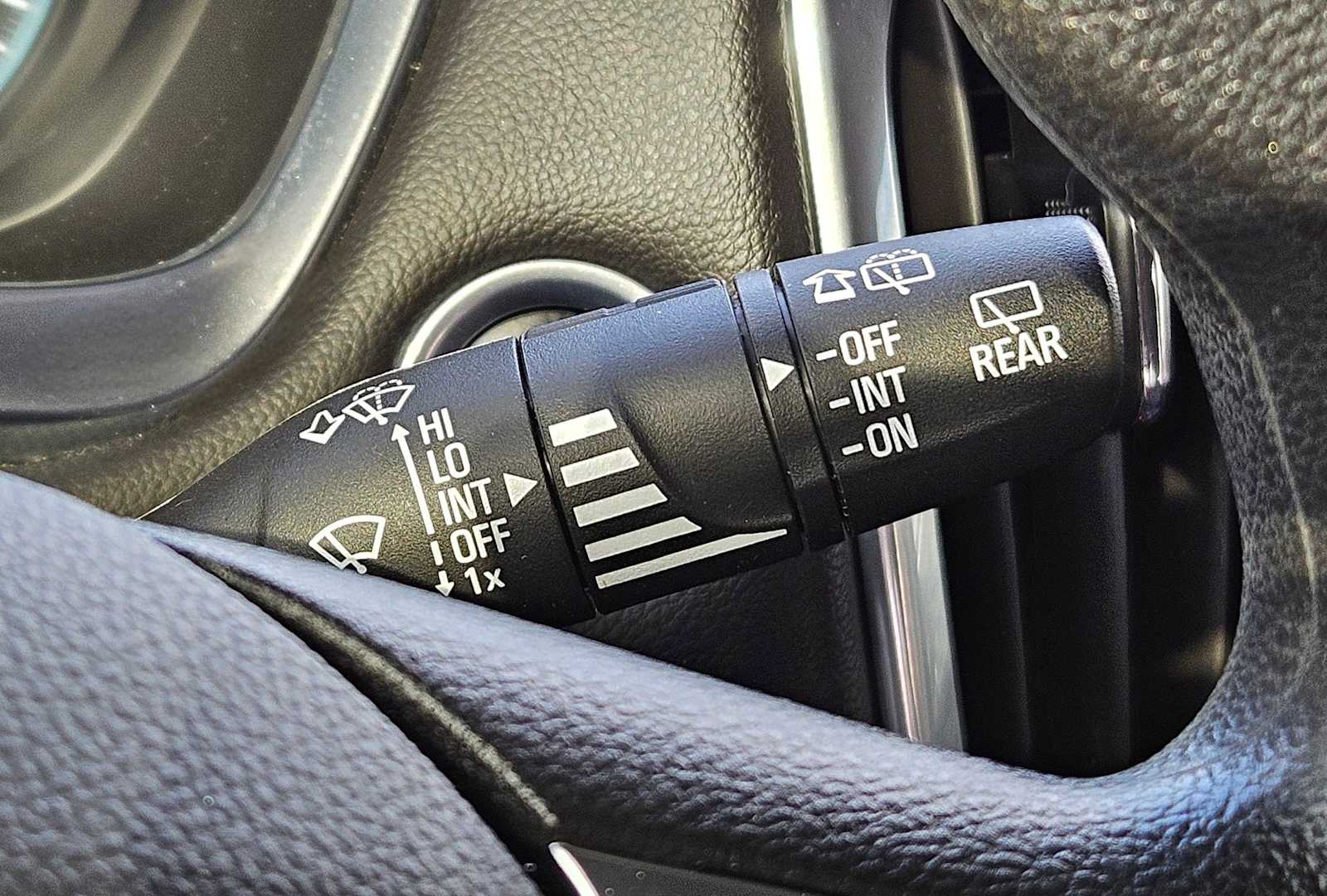 Thumbnail: 2020 Chevrolet Traverse - 27