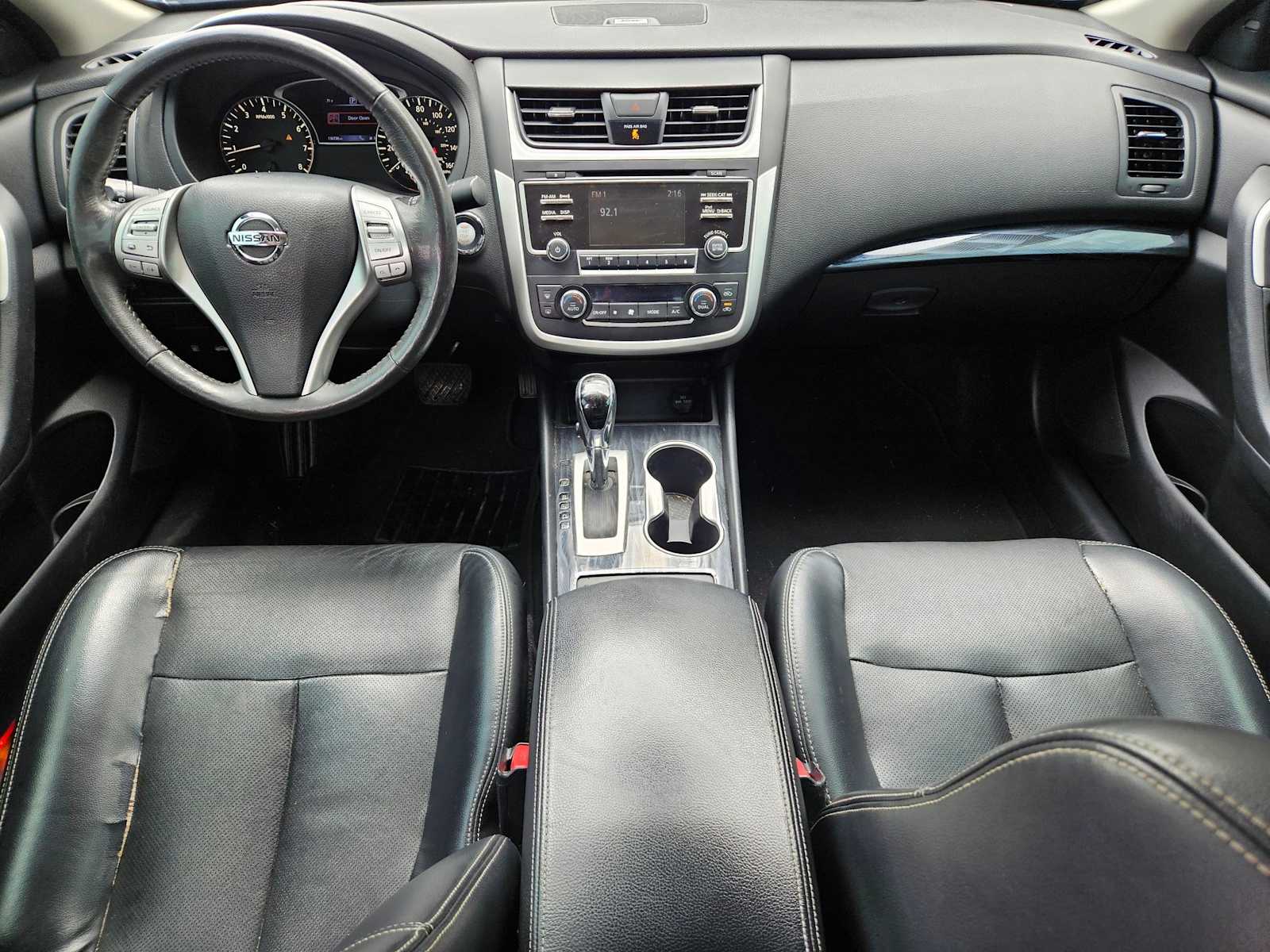 Thumbnail: 2017 Nissan Altima - 12