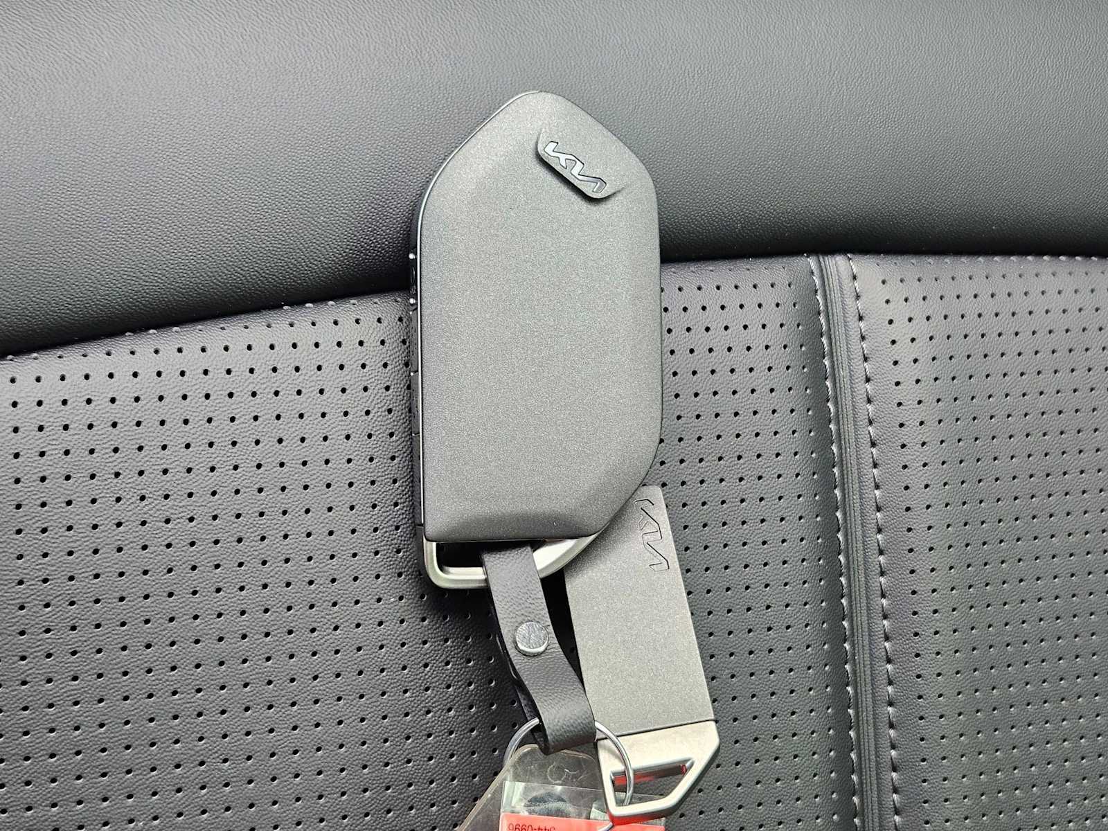 Thumbnail: 2027 Kia Telluride - 37