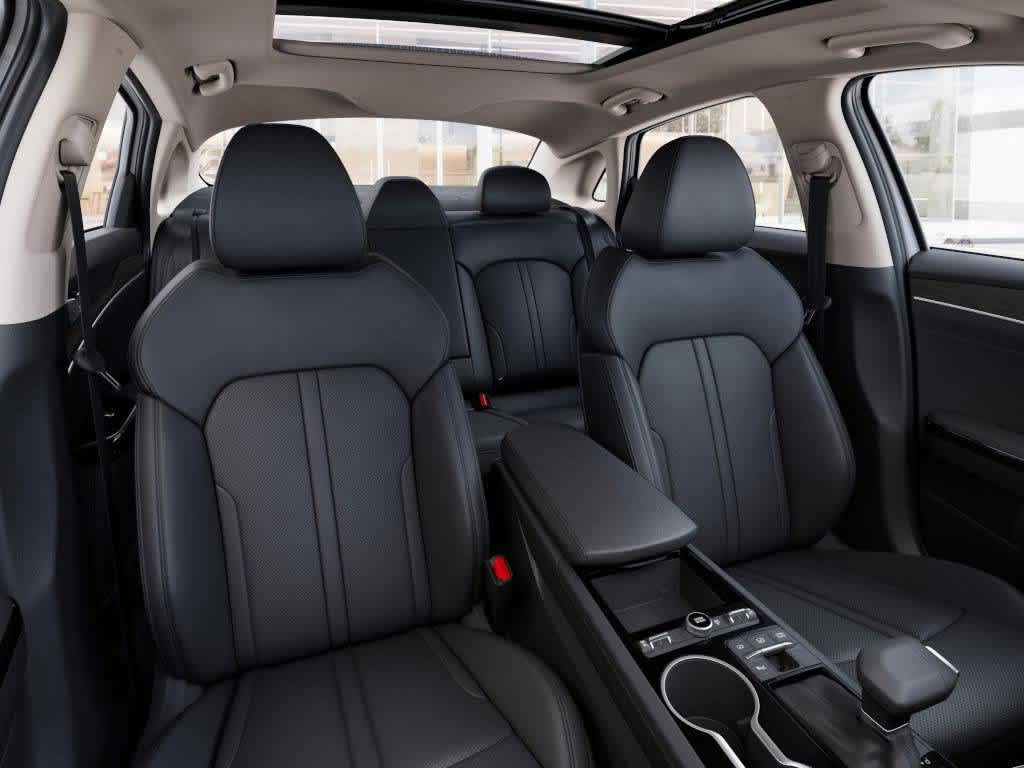 Thumbnail: 2026 Kia K5 - 15