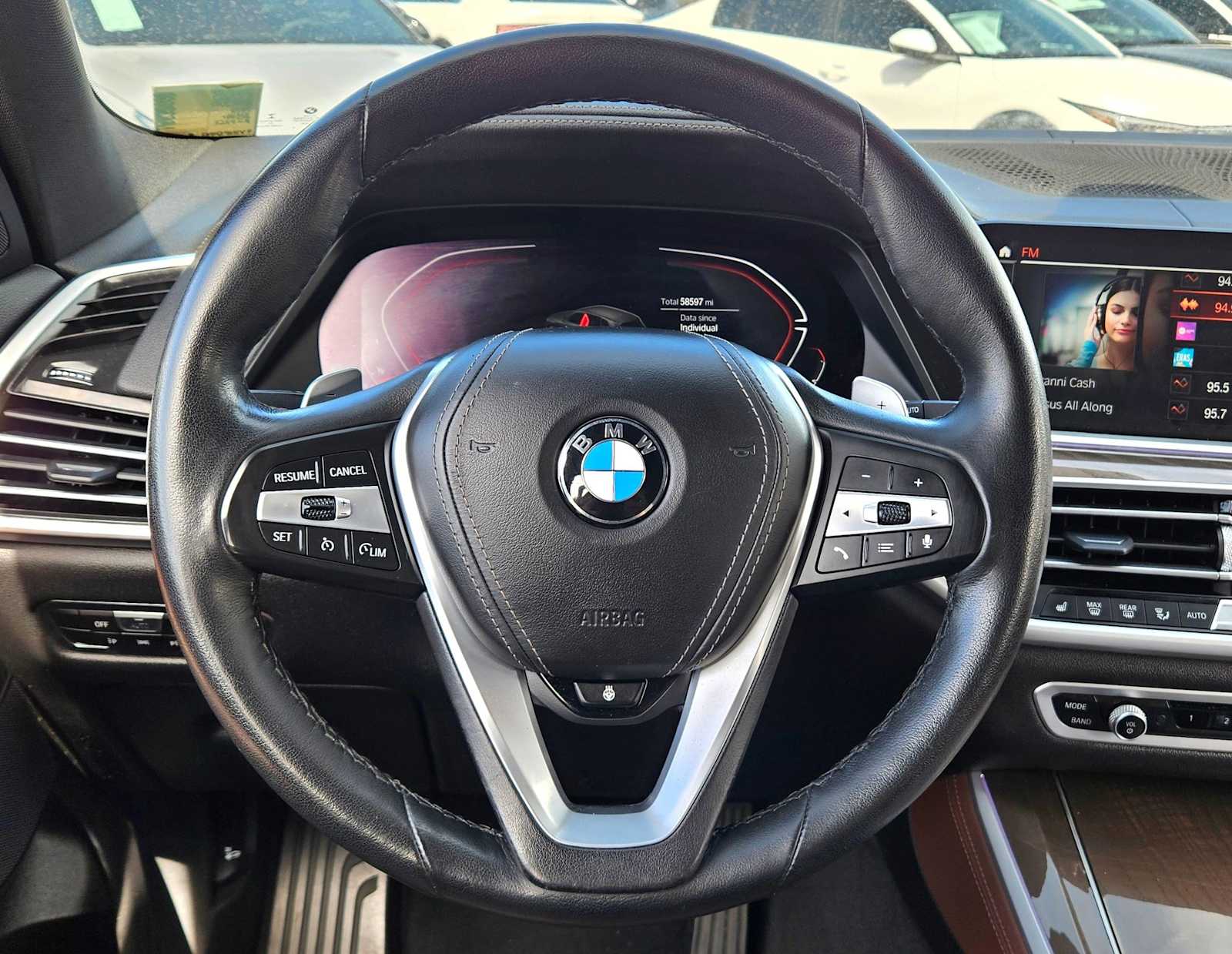 Thumbnail: 2022 BMW X5 - 24