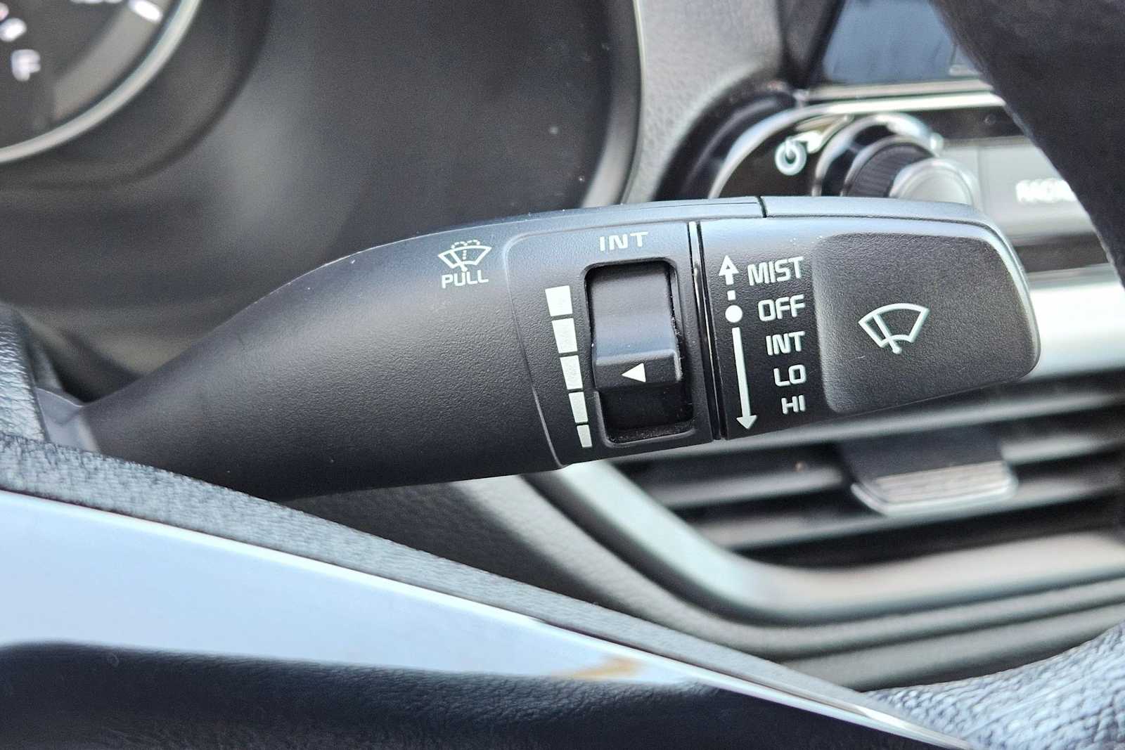 Thumbnail: 2024 Kia Forte - 27