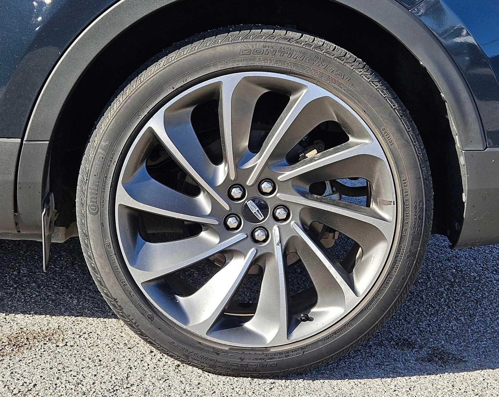 Thumbnail: 2022 Lincoln Nautilus - 14