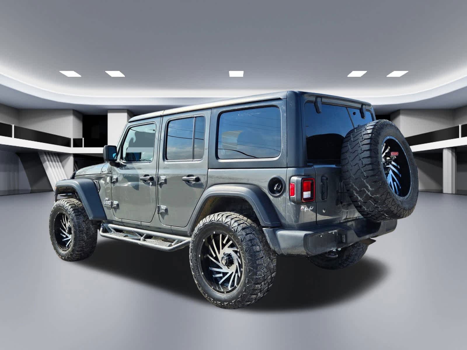 Thumbnail: 2020 Jeep Wrangler - 4