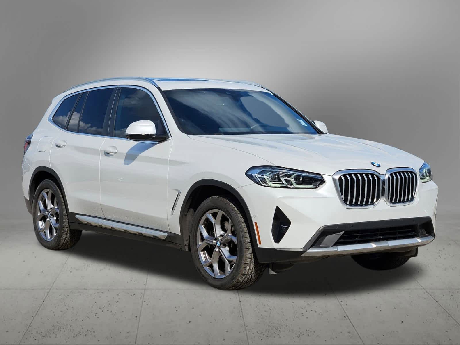 Thumbnail: 2023 BMW X3 - 8