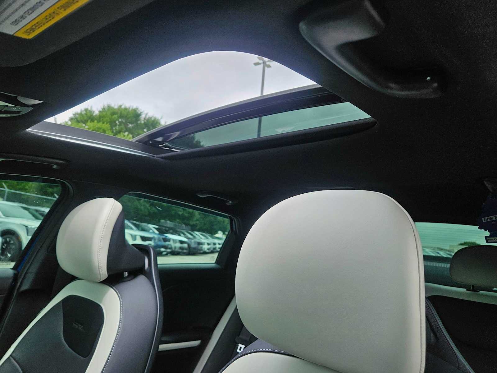 Thumbnail: 2025 Kia K4 - 17