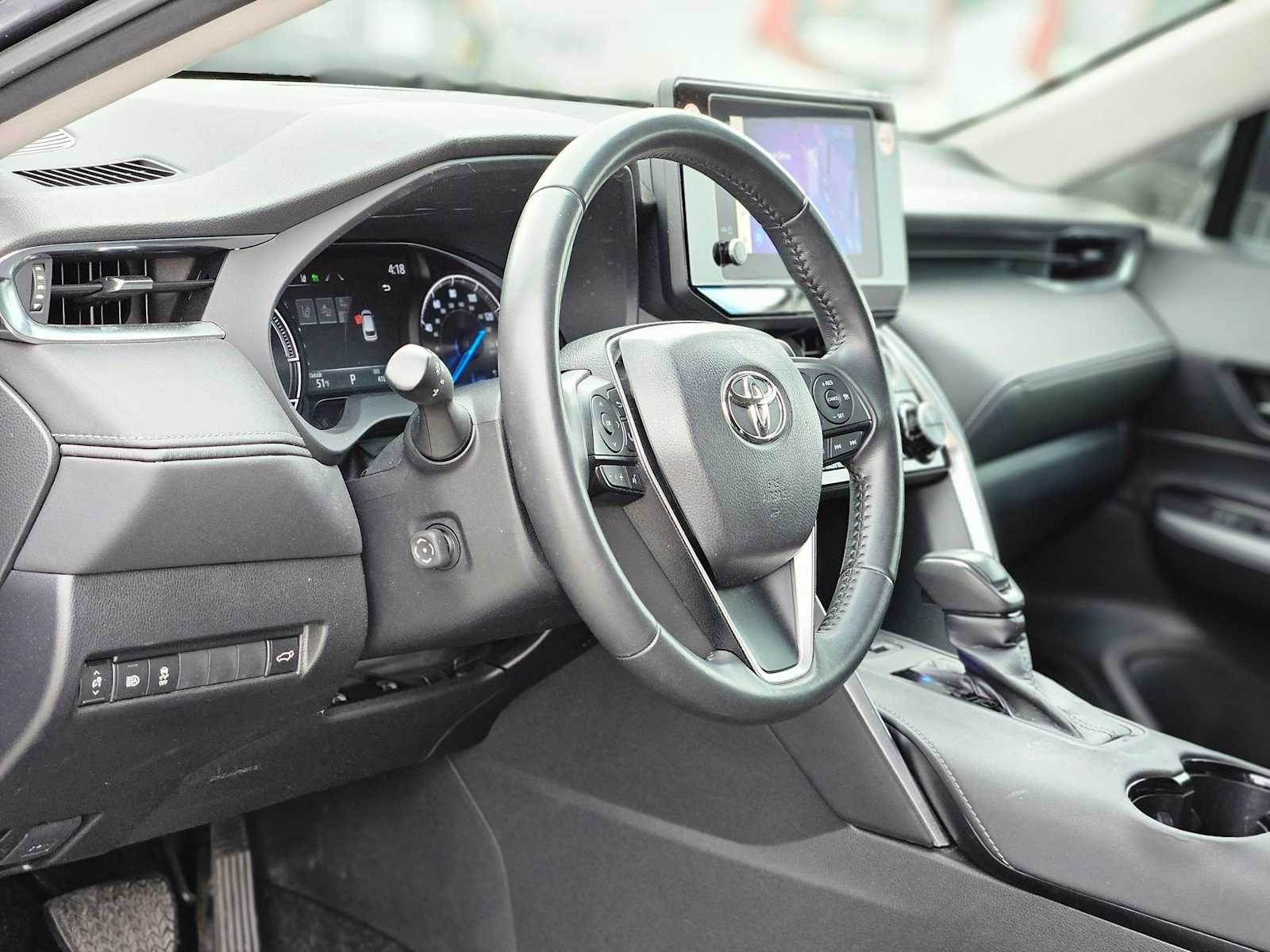 Thumbnail: 2023 Toyota Venza - 2
