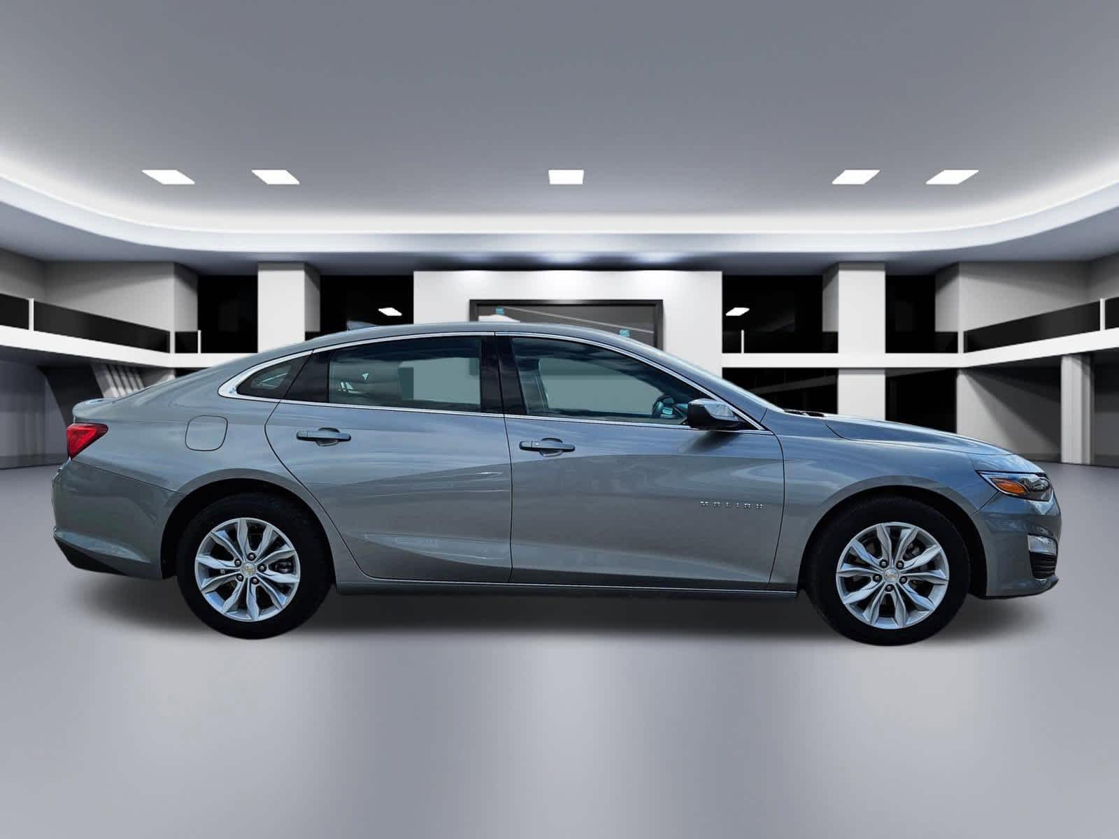 Thumbnail: 2025 Chevrolet Malibu - 7