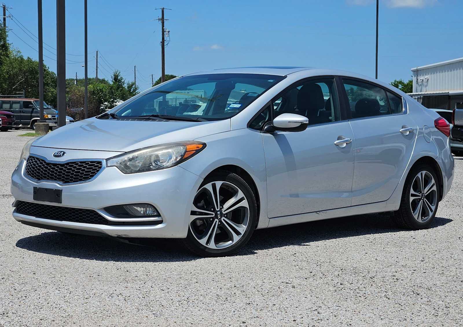 2016 Kia Forte EX Hero Image
