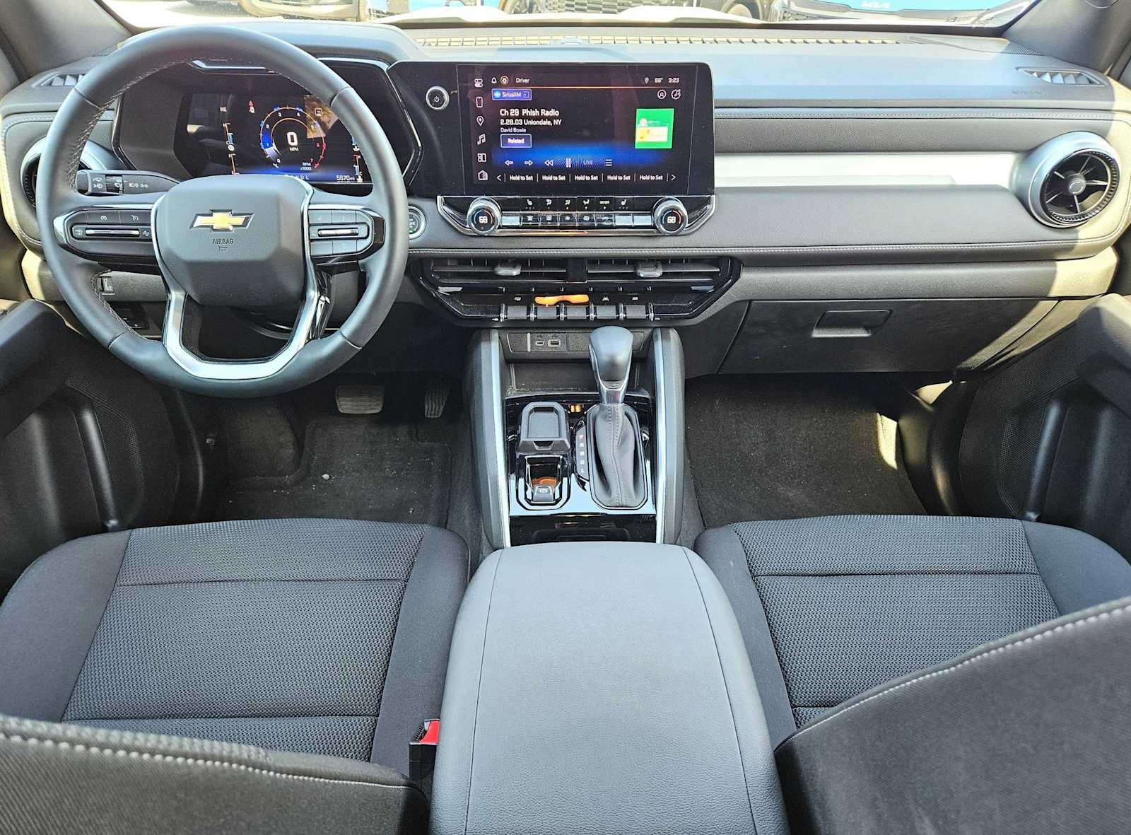 Thumbnail: 2023 Chevrolet Colorado - 15