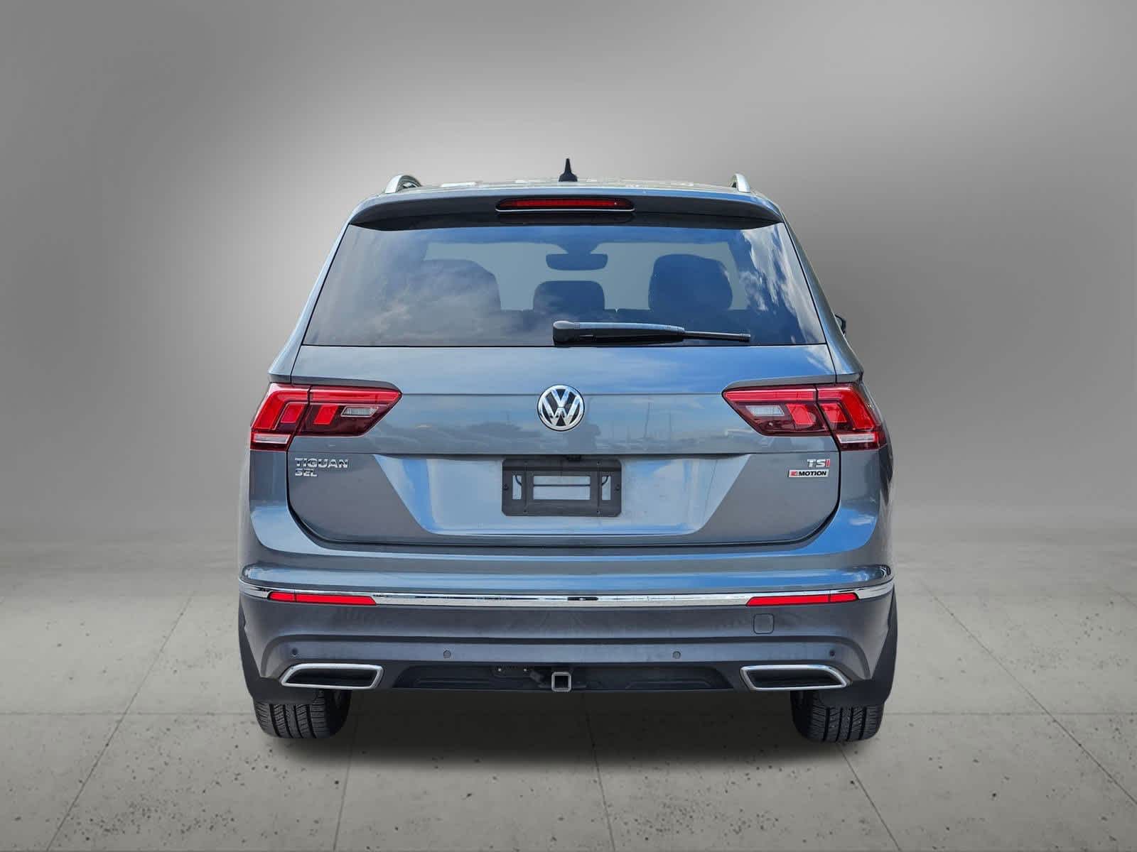 Thumbnail: 2018 Volkswagen Tiguan - 4