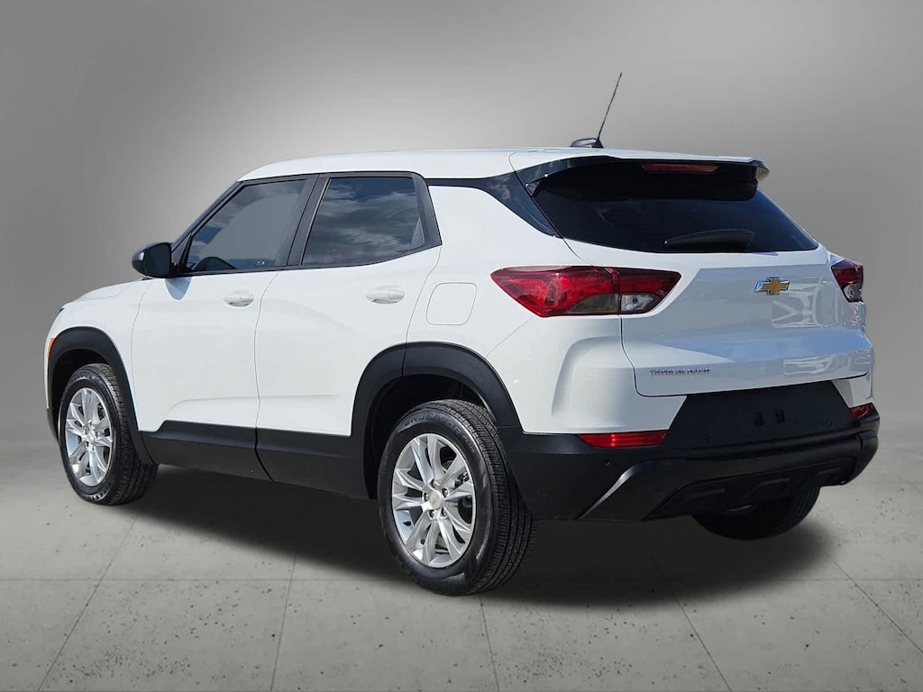 Used 2021 Chevrolet Trailblazer LS SUV