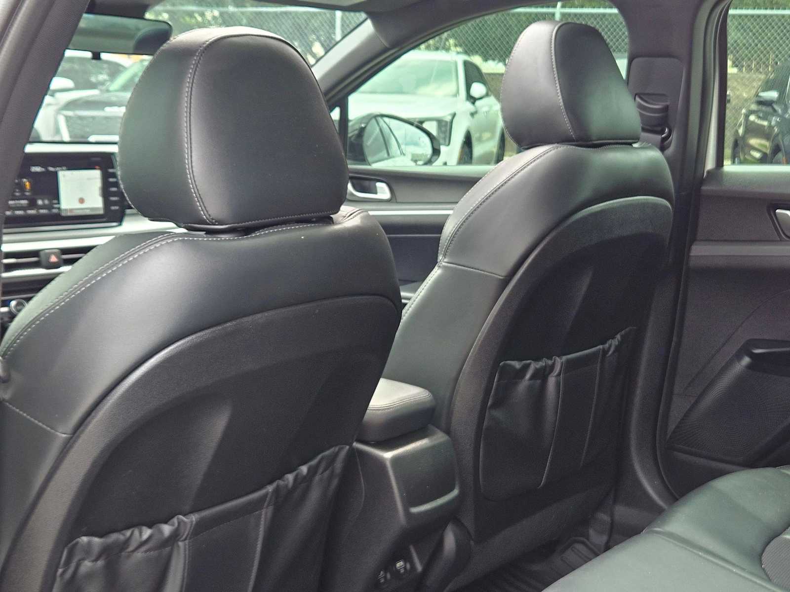 2022 Kia K5 GT-Line 16