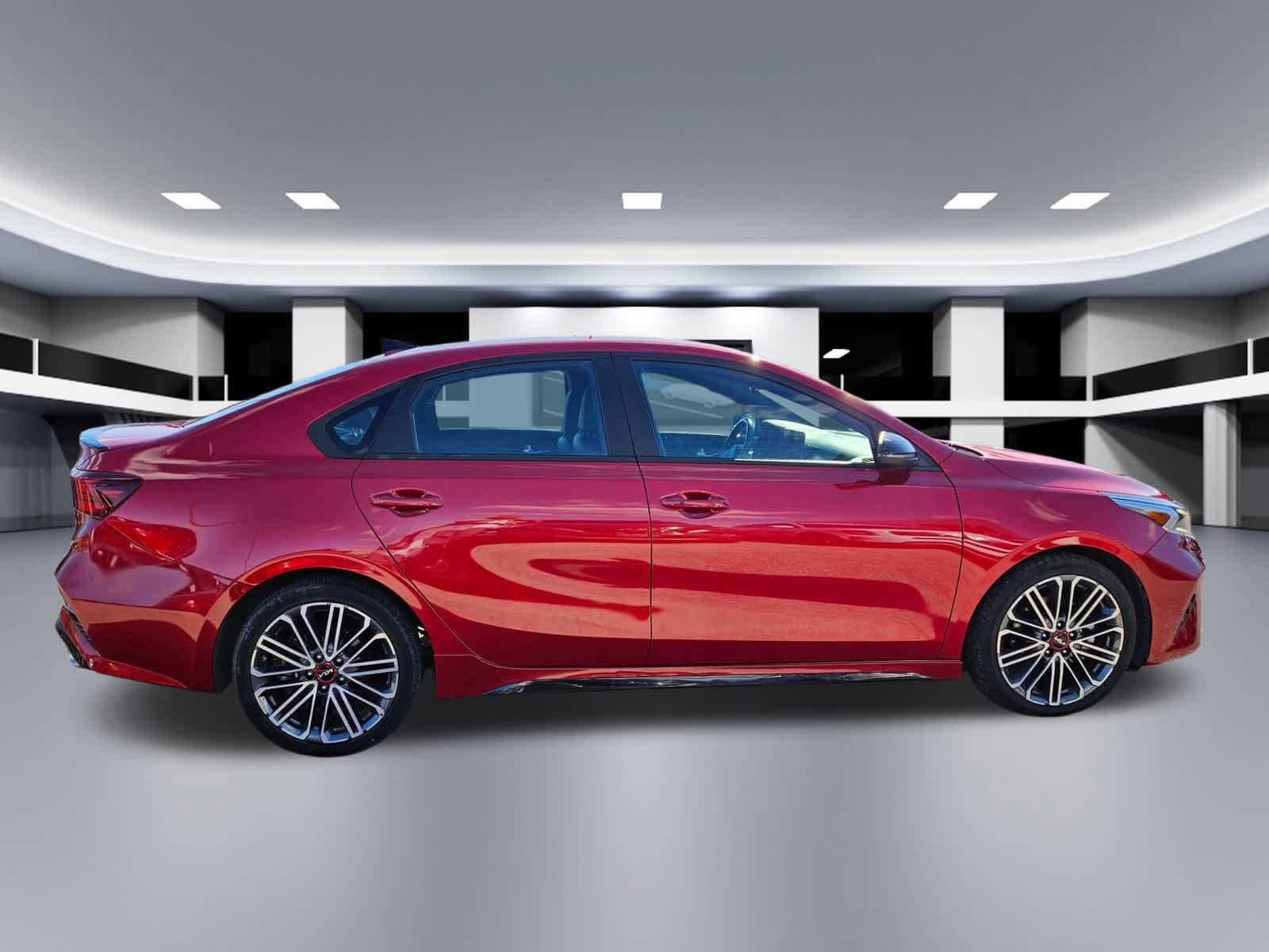 Thumbnail: 2023 Kia Forte - 7