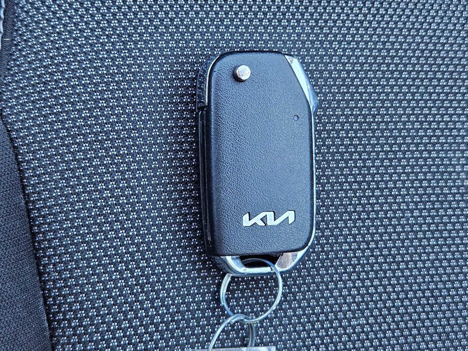 Thumbnail: 2024 Kia Forte - 24