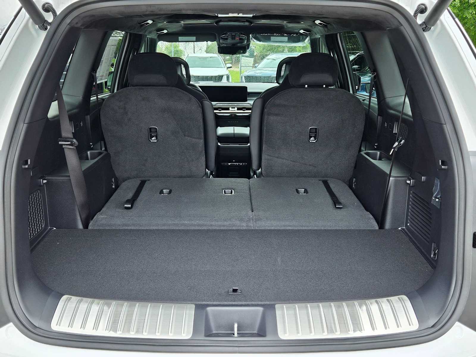 Thumbnail: 2027 Kia Telluride - 34