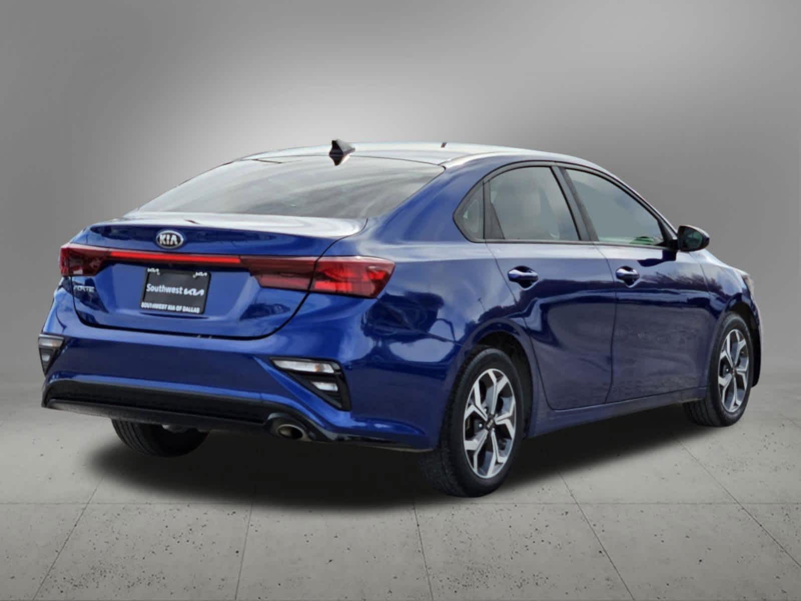Thumbnail: 2020 Kia Forte - 6