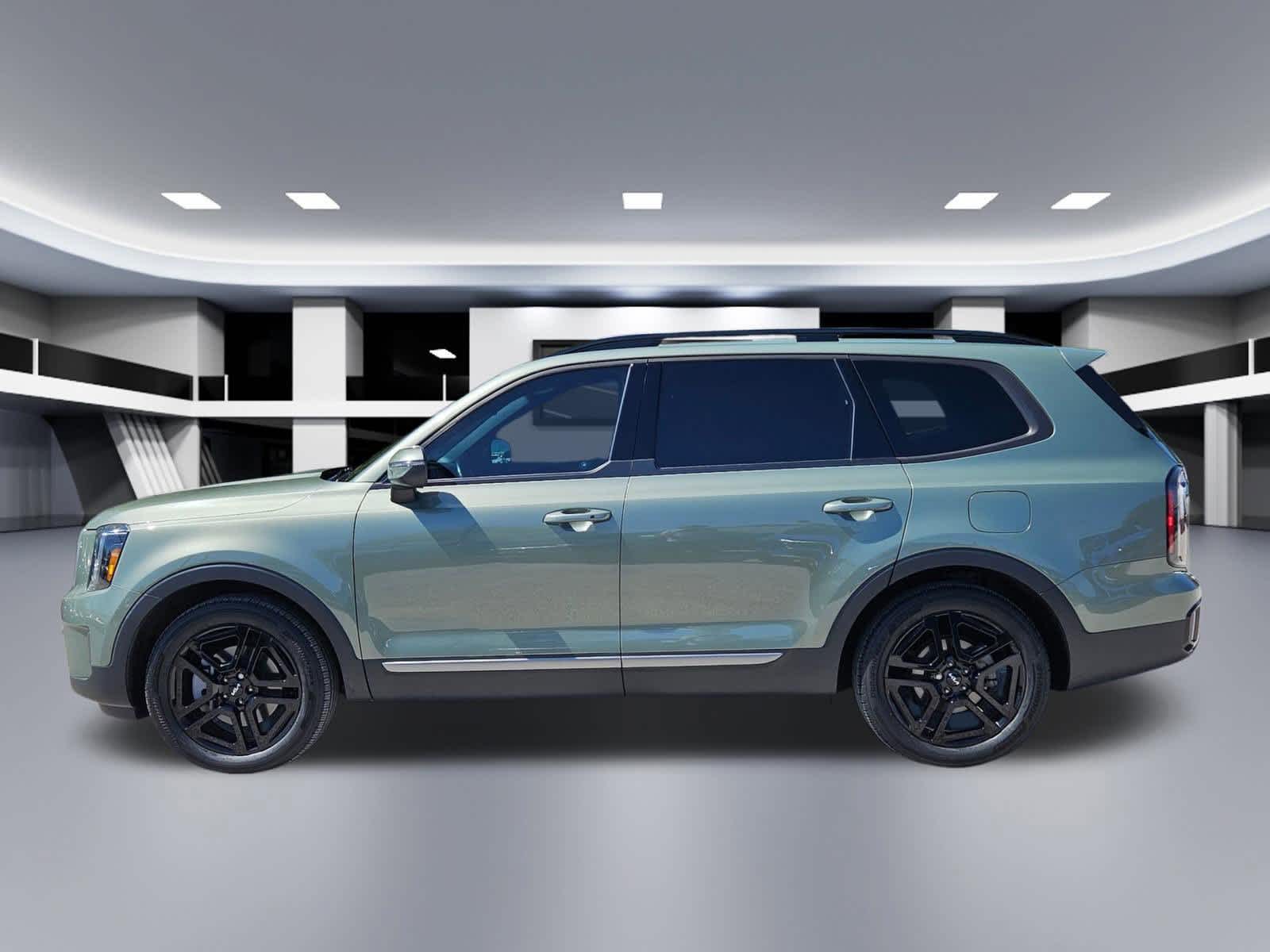 Thumbnail: 2023 Kia Telluride - 2