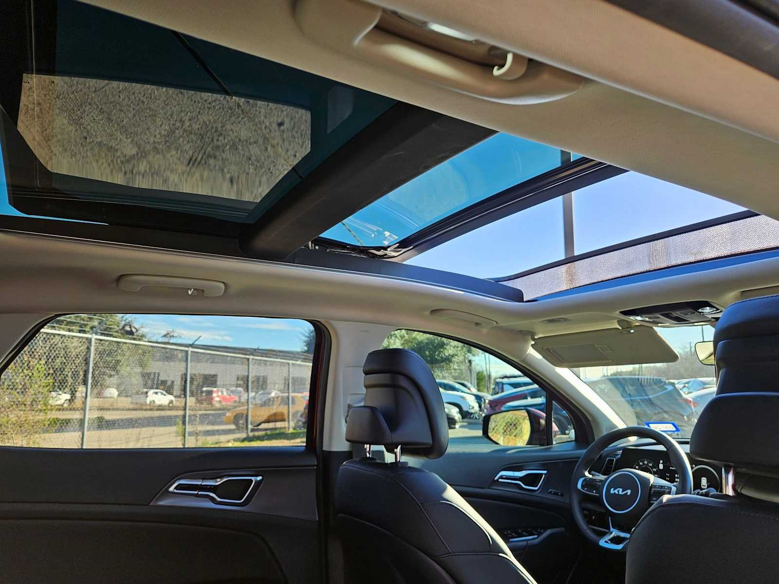 Thumbnail: 2023 Kia Sportage - 20