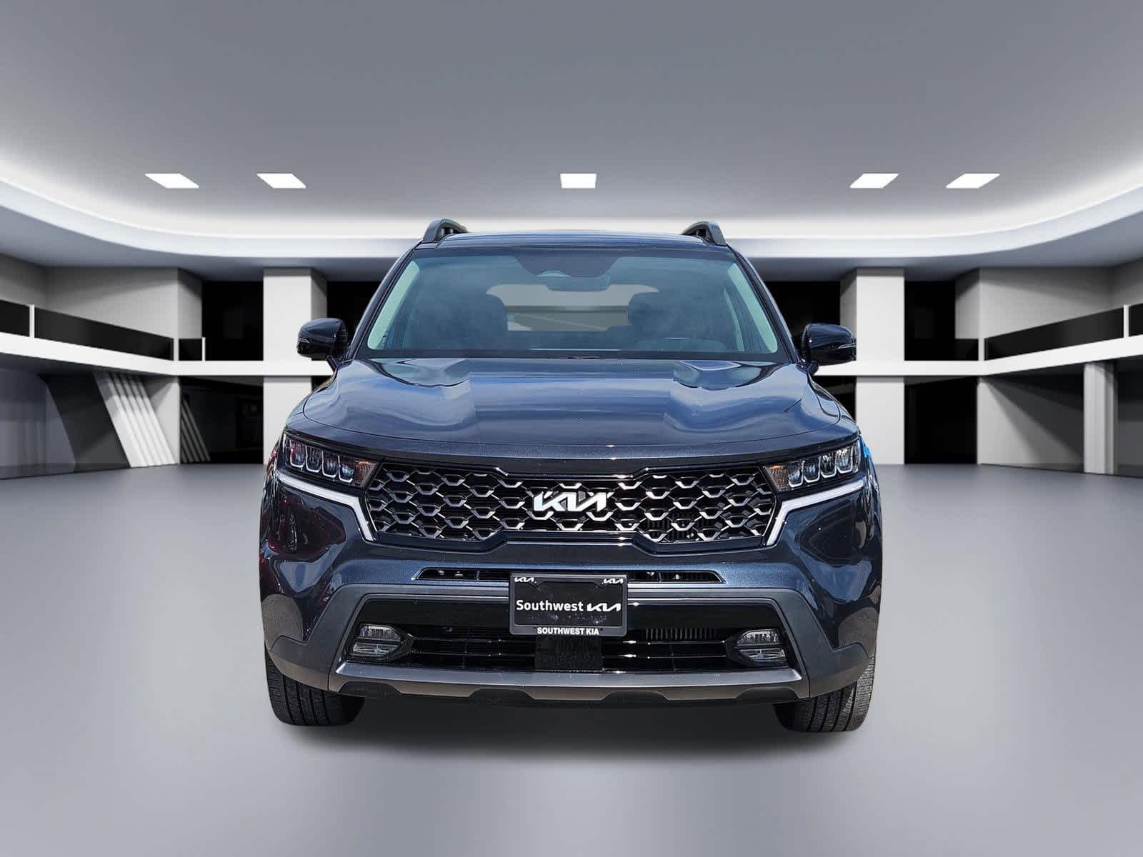 Thumbnail: 2023 Kia Sorento - 8