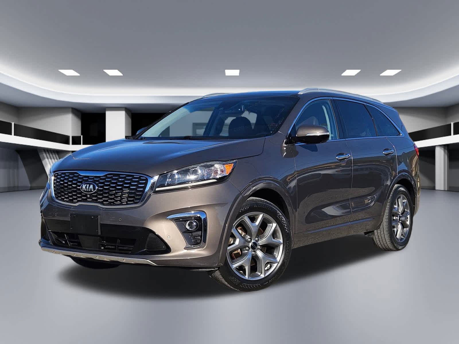 Thumbnail: 2020 Kia Sorento - 1