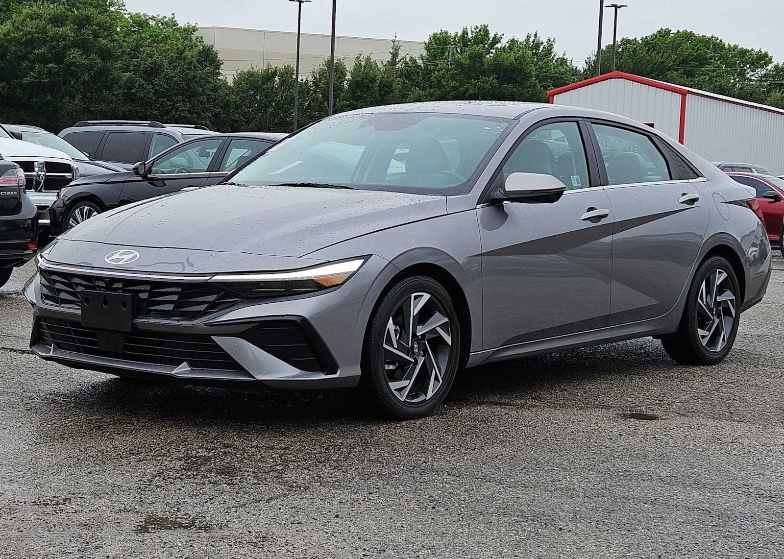 Thumbnail: 2024 Hyundai Elantra - 10