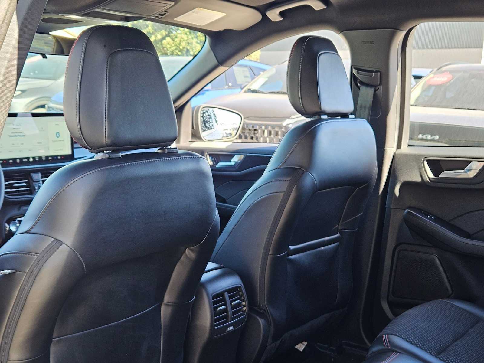 Thumbnail: 2023 Ford Escape - 16