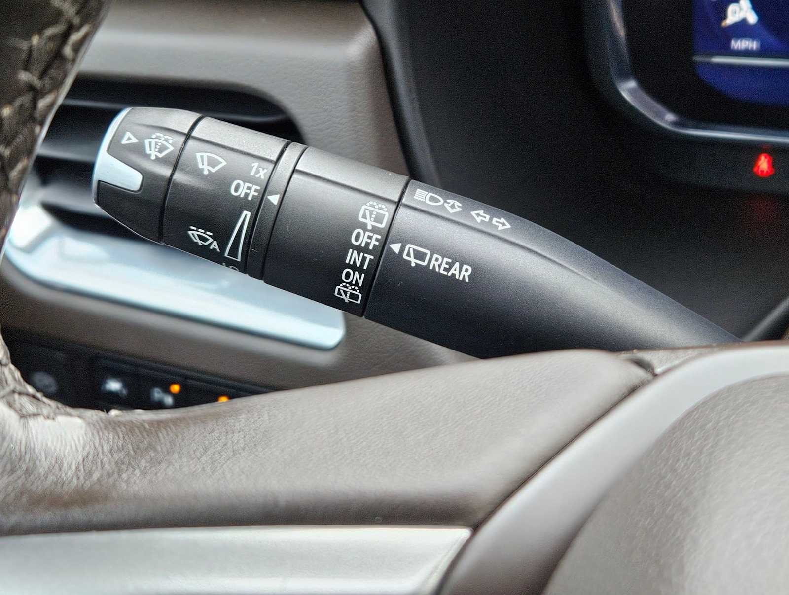 Thumbnail: 2022 Chevrolet Tahoe - 28