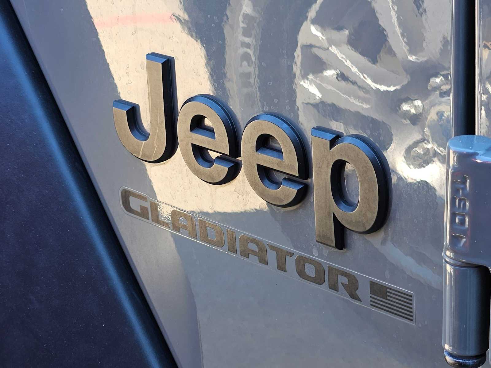 Thumbnail: 2023 Jeep Gladiator - 13