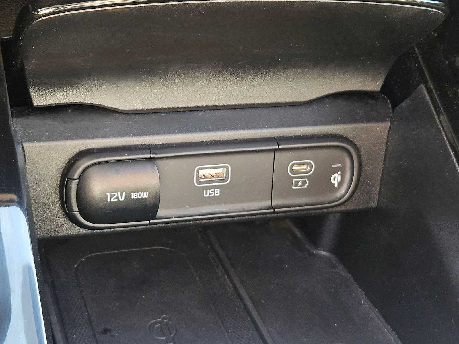 Thumbnail: 2024 Kia Telluride - 29