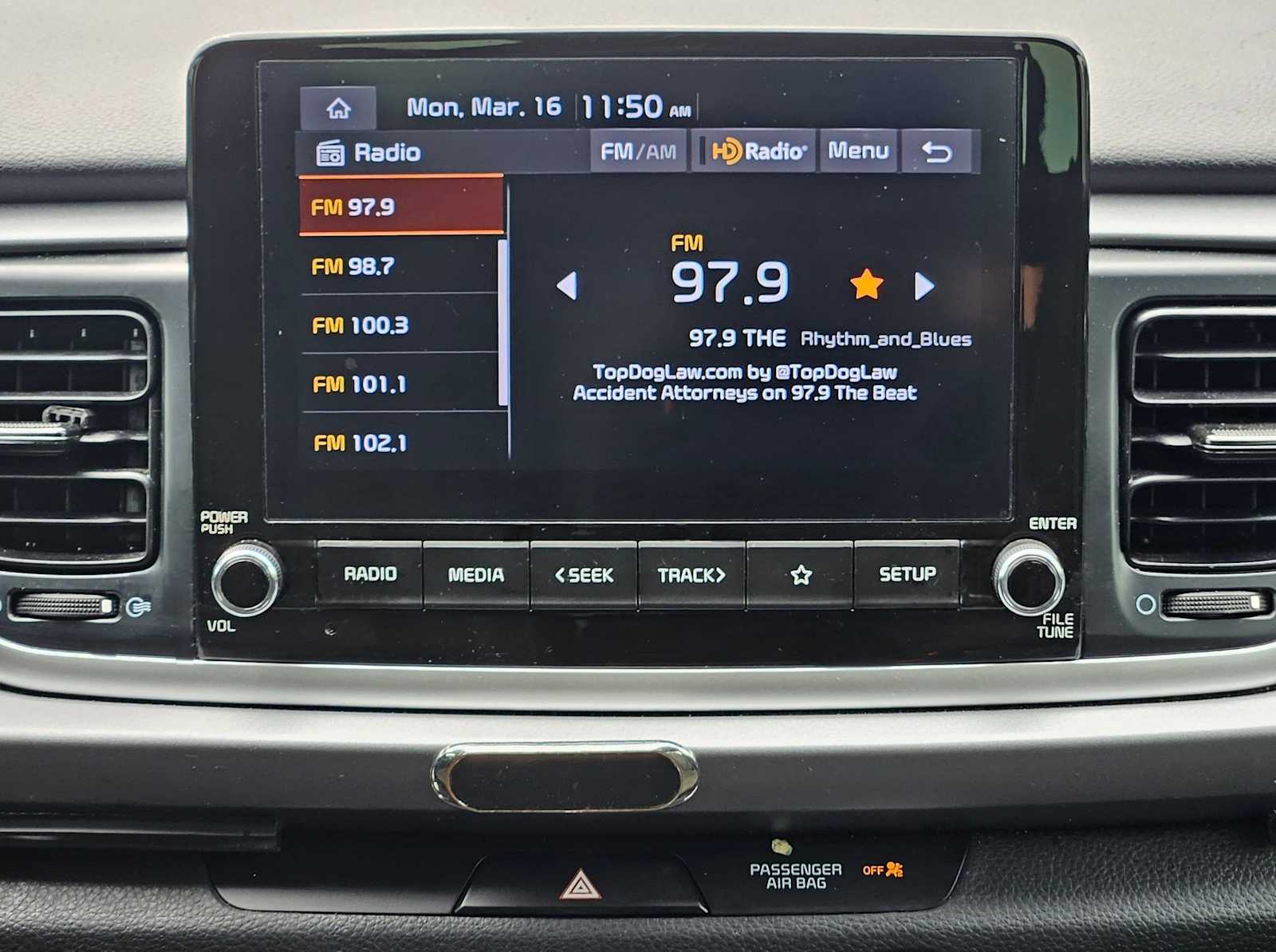 Thumbnail: 2023 Kia Rio - 20