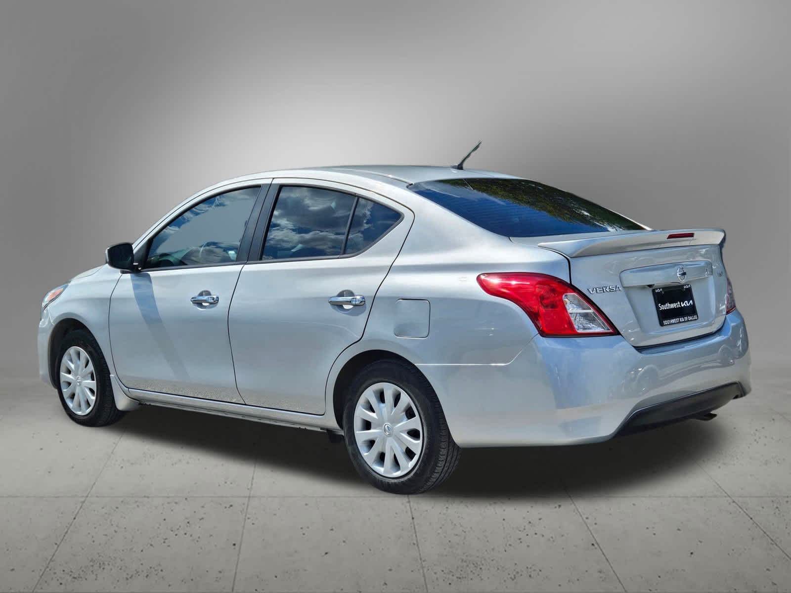 Thumbnail: 2019 Nissan Versa - 3