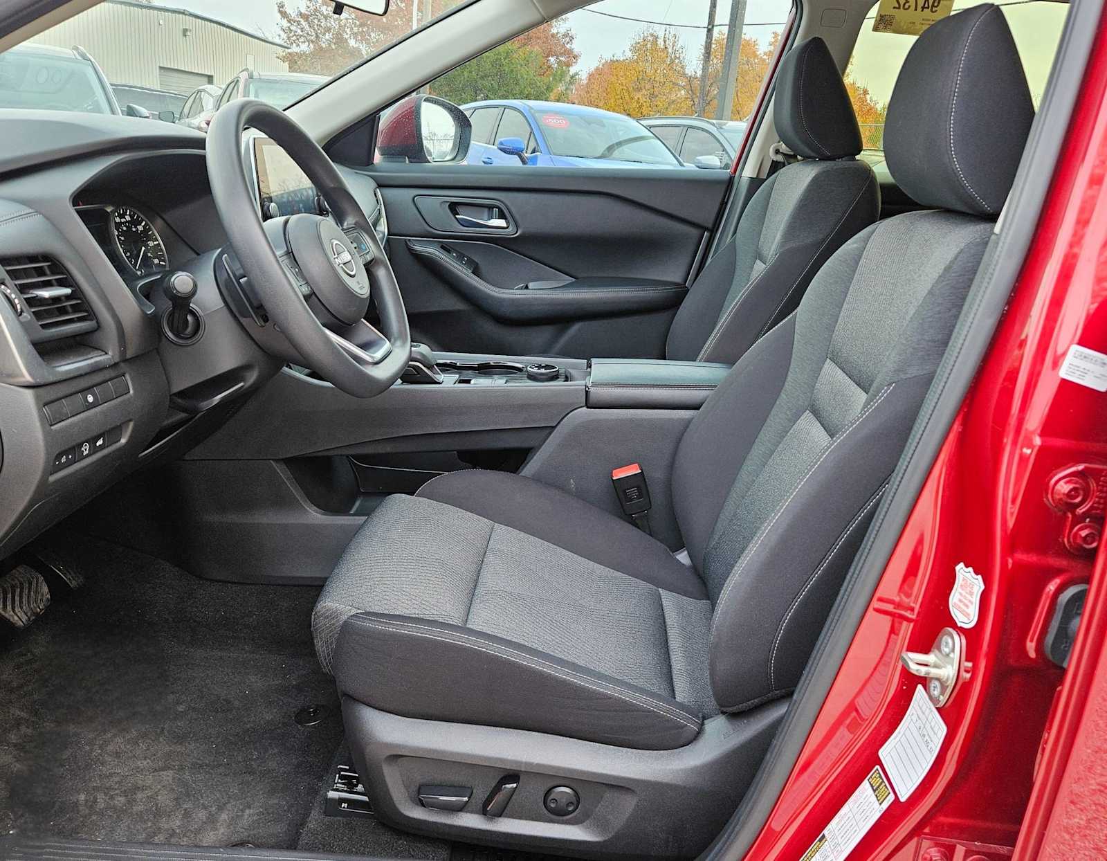 Thumbnail: 2024 Nissan Rogue - 17