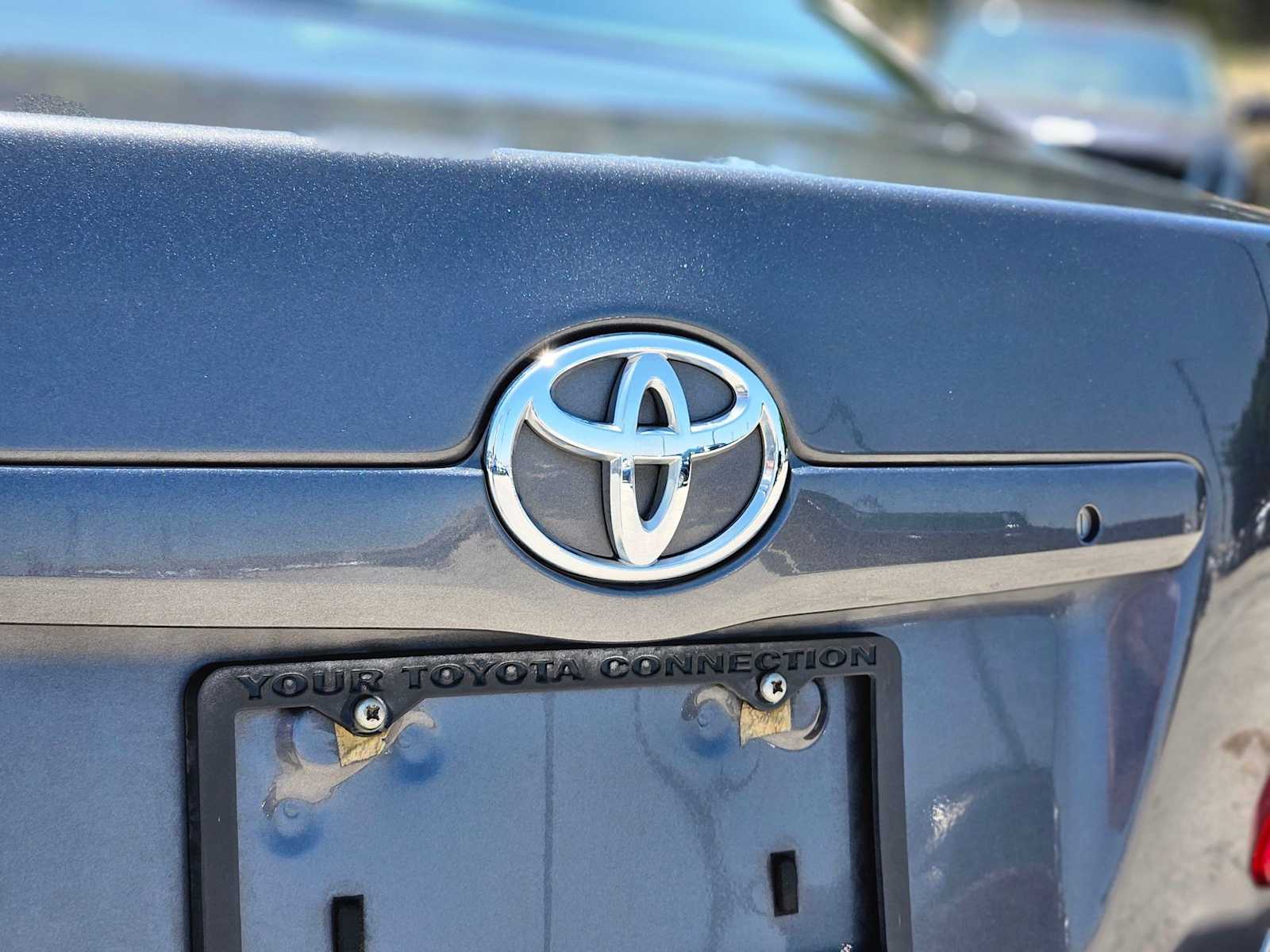 Thumbnail: 2011 Toyota Camry - 11
